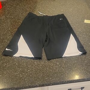 Black Youth Nike Shorts Size M 10/12 - Athletic